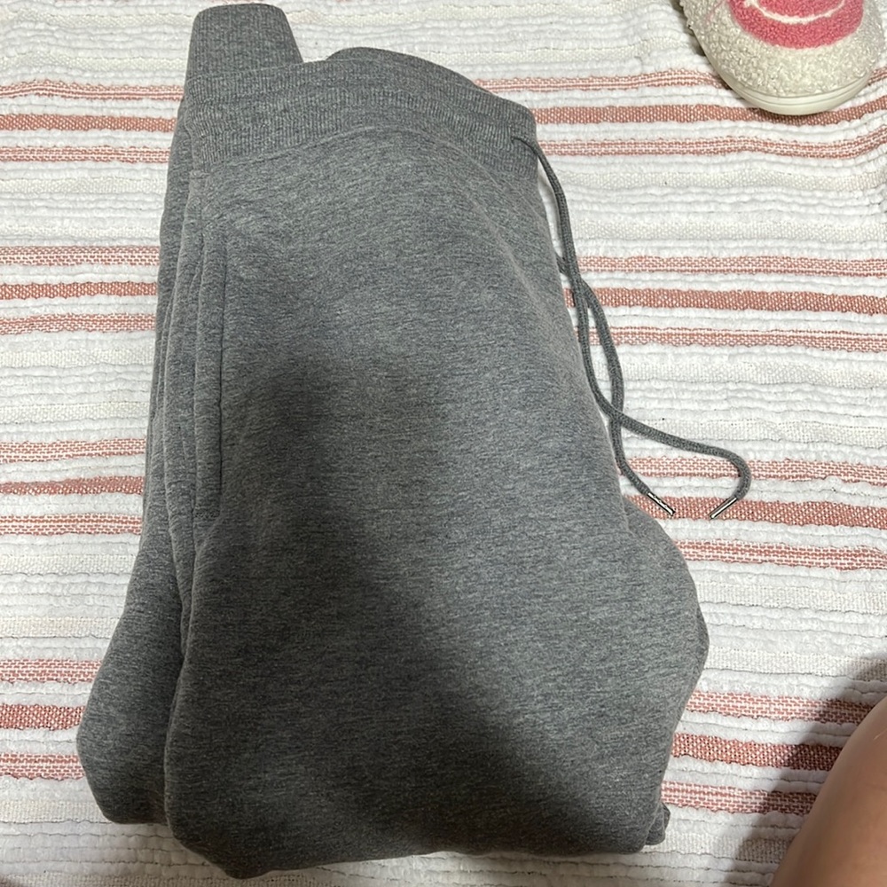 Men’s Lazer Grey Sweatpants